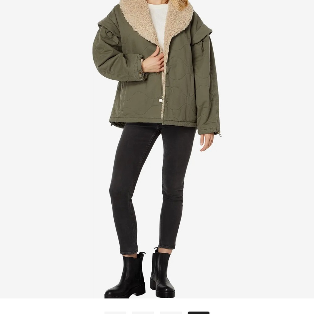 Lucky Brand bomber jacket size small. new without tags.